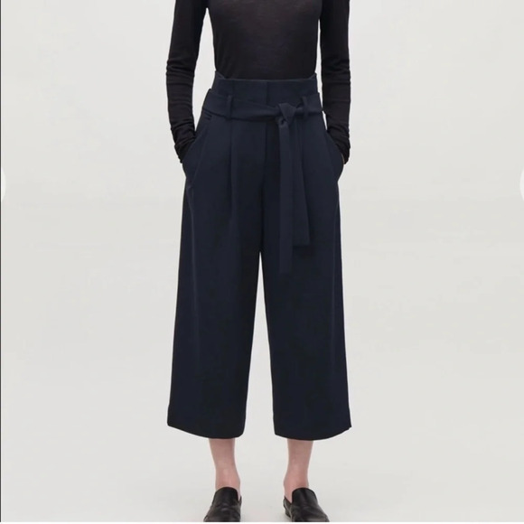 COS Pants - COS Belted Wide Leg High Waist Paperbag Navy Blue Culotte Trousers Size 38 US 10